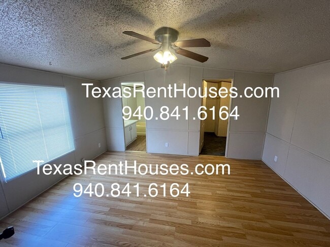 Building Photo - Fabulous Home Waiting for YOU!!!!