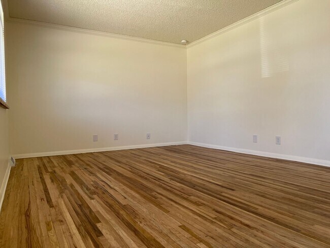 Building Photo - 4 bed 2 bath Arvada Home