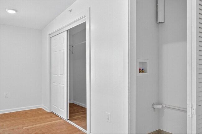 Building Photo - 167 Harrison Ave