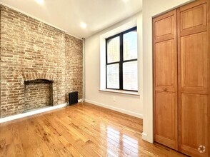 Building Photo - 3 bedroom in New York NY 10027