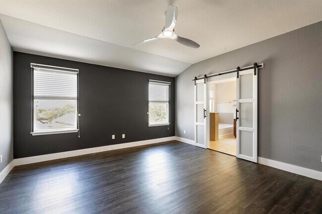 Building Photo - 11416 Flushwing Dr