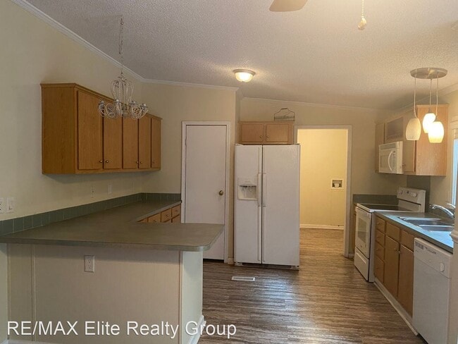 Building Photo - 3 br, 2 bath House - 213 Petteway Drive
