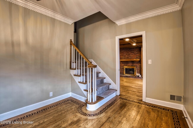 Building Photo - 711 Bedfordshire Rd