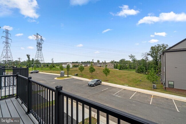 Building Photo - 42106 Picasso Sq