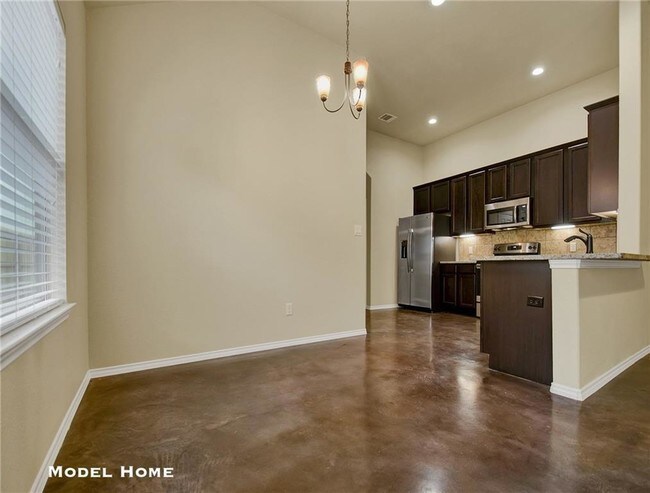 Building Photo - 1128 Stanley Wy