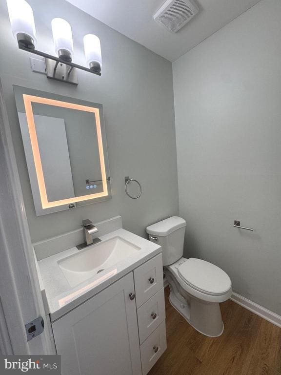 Building Photo - 4826 Grand Bend Dr