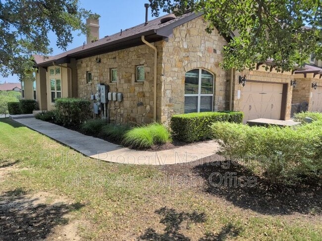 Building Photo - 325 Lombardia Dr