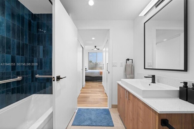 Building Photo - 650 SW 1st St