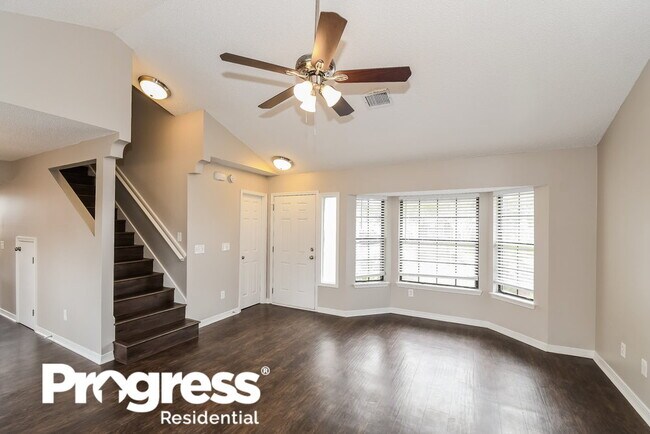 Building Photo - 9727 Villiers Dr S