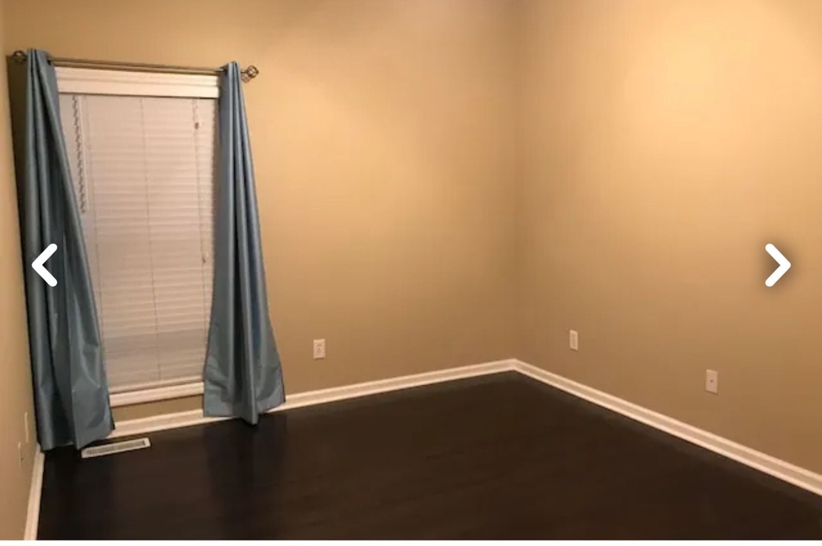 Building Photo - N. Dean Townhome