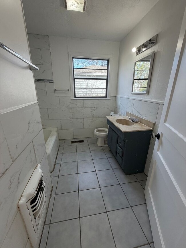 Building Photo - 507 N 34th St