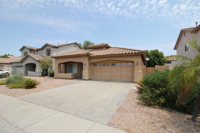 Building Photo - 8166 W Rose Garden Ln