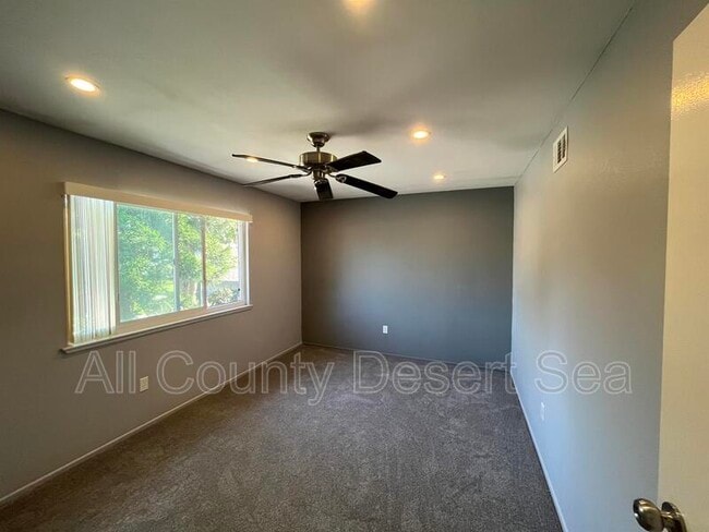 Building Photo - 16404 Vista Roma Cir