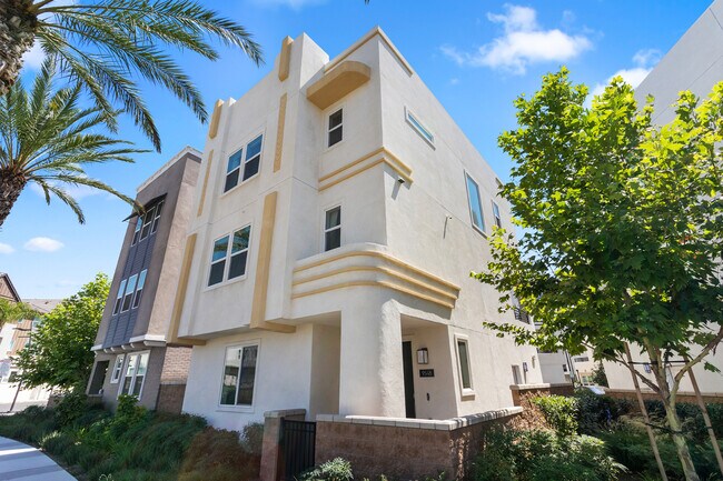 Building Photo - 9548 Greenley Pl