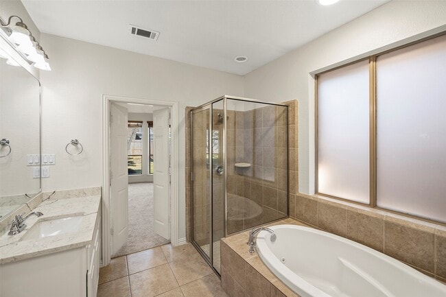 Building Photo - 28210 Chalet Park Dr