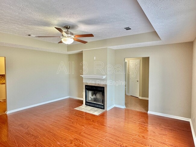 Building Photo - 5931 Brewbaker Blvd