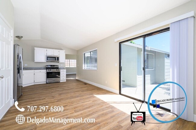 Building Photo - Newly remodeled Glen Cove 4BD single level home