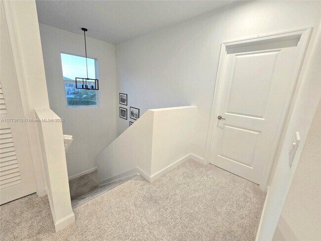 Building Photo - 14045 Enzi Wy