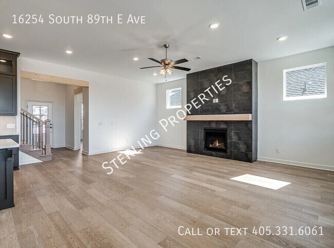 Building Photo - 16254 S 89th E Ave
