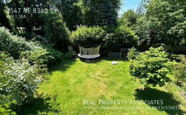 Building Photo - 2547 NE 83rd St