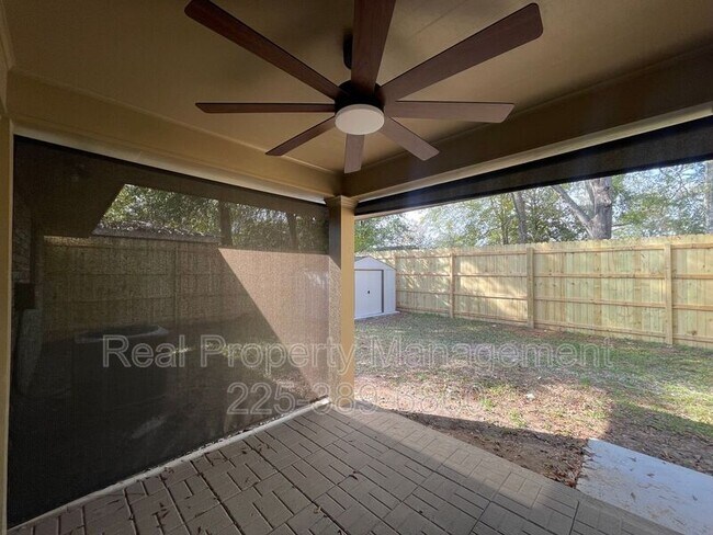 Building Photo - 4225 W Central Ave