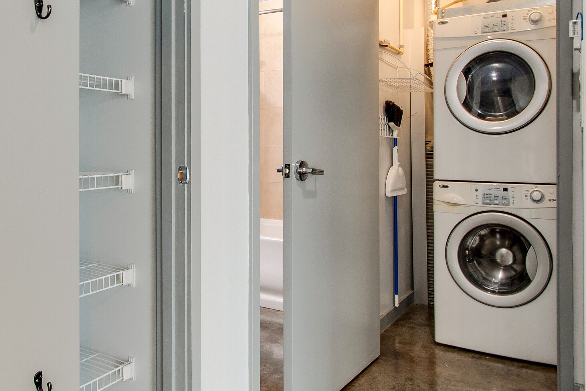 Washer and dryer - 600 12th Ave S