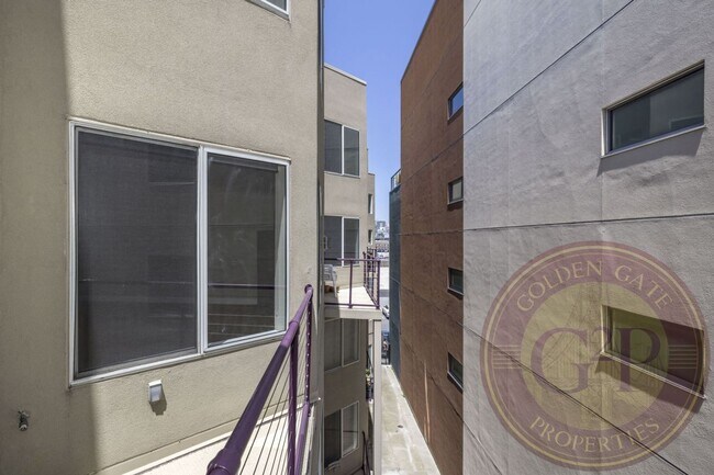 Building Photo - SoMa - 1 BR, 2 BA Loft 975 Sq. Ft. - 3D Vi...