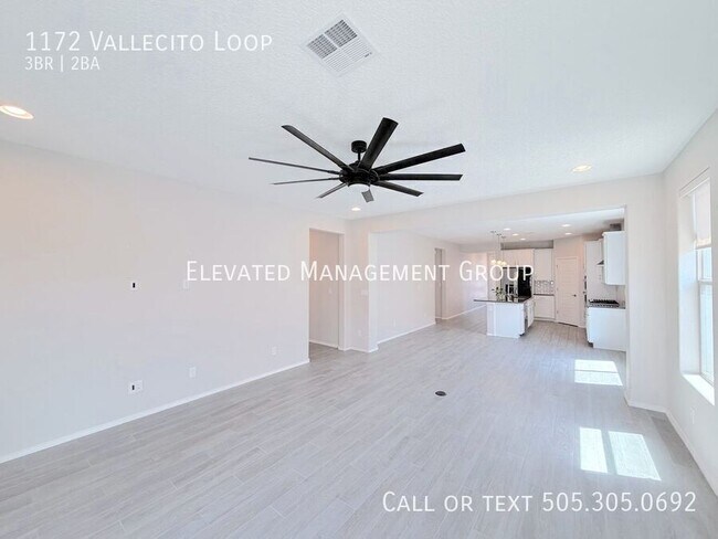 Building Photo - 1172 Vallecito Loop NW