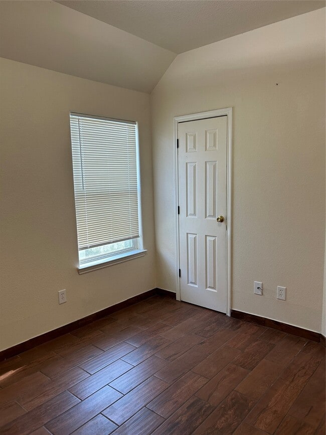 Building Photo - 4035 Cary Creek Dr