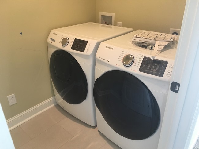 Building Photo - 22 Sterling Pointe Dr