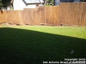 Building Photo - 805 Eleanor Ave