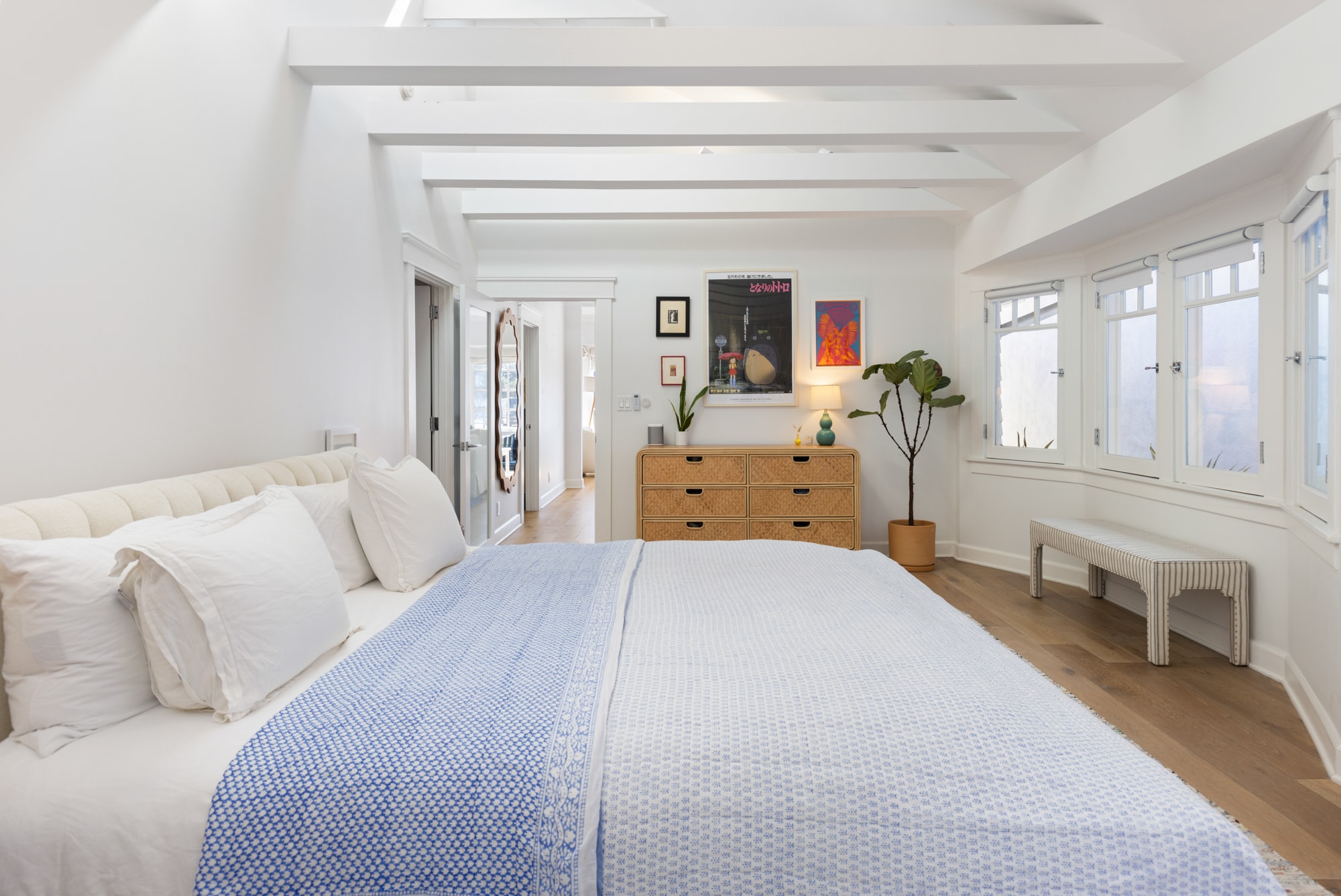 Building Photo - 241 Windward Ave