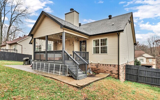 Building Photo - 1838 Patricia Dr