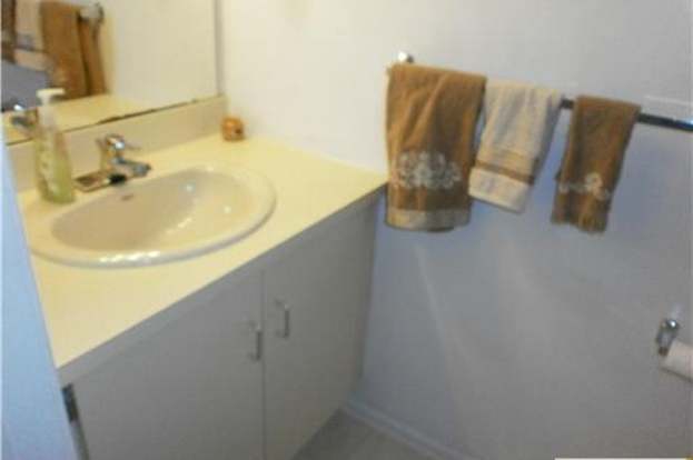 Building Photo - 269 Bromley Pl