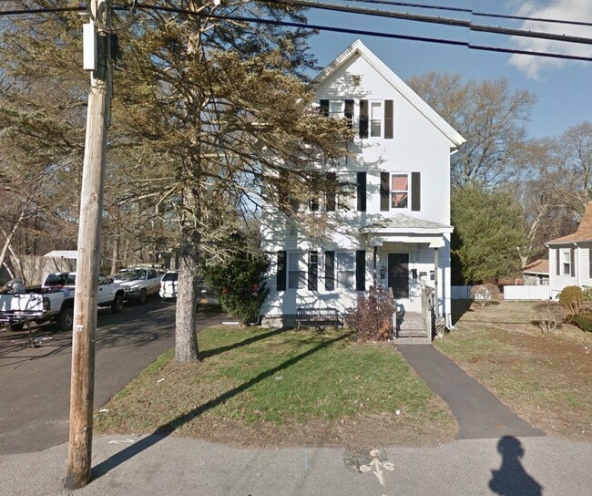 Building Photo - 155 Oak St