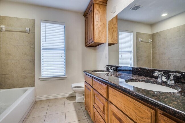 Building Photo - 1107 Katelyn Ct