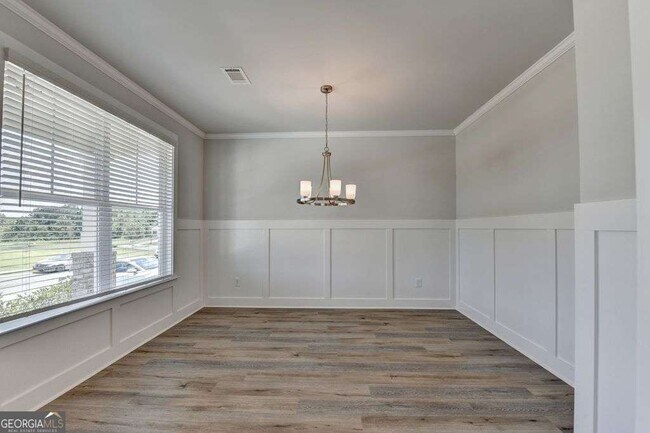 Building Photo - 7309 Yewtree Dr