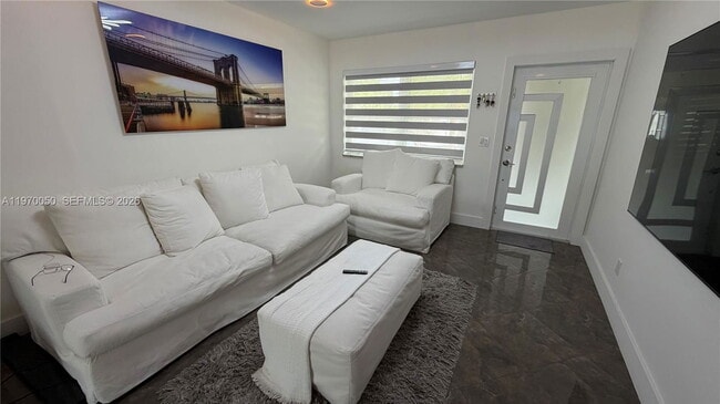 Building Photo - 11500 SW 185th Terrace