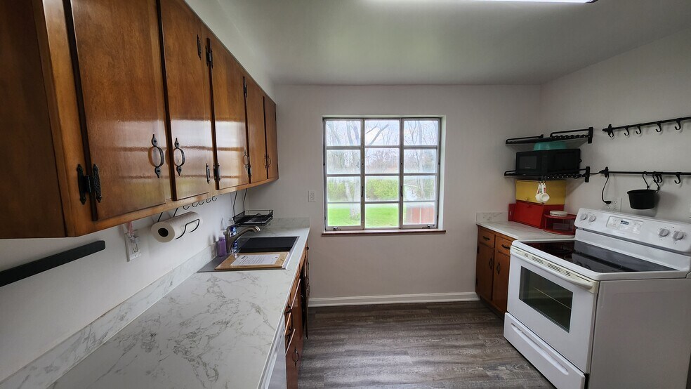 Kitchen - 8446 Clough Pike