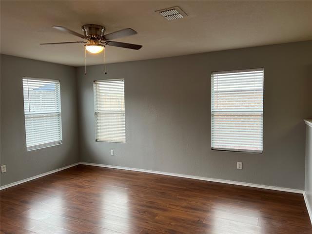 Building Photo - 6637 Meadow Way Ln