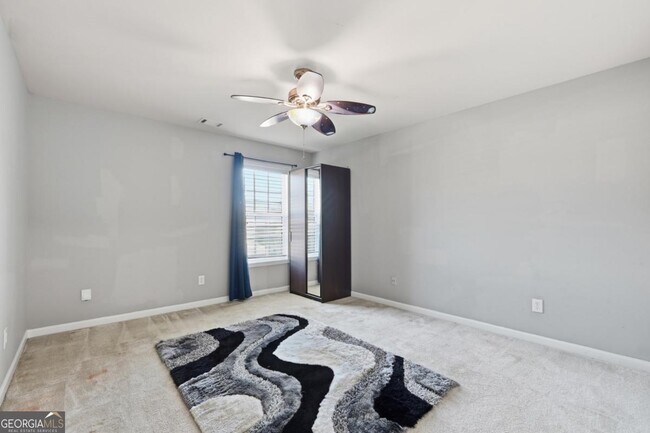 Building Photo - 903 Misty View Ct SW