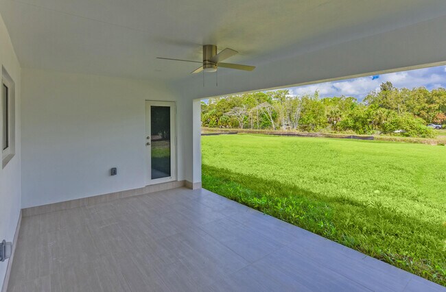 Building Photo - 13177 47th Ct N