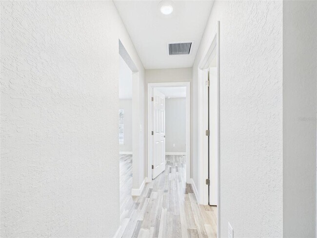 Building Photo - 12849 SW 73rd Ave Rd