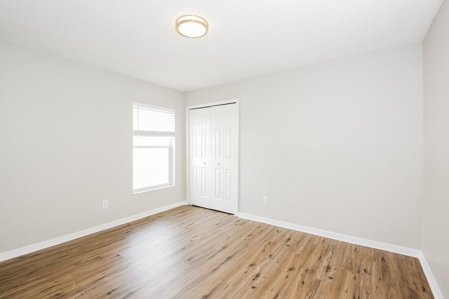 Building Photo - 1035 Pine St