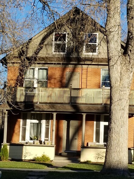 Building Photo - 722 Remington St