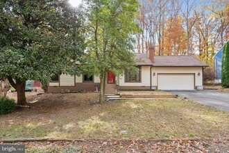 Building Photo - 205 Confederate Cir