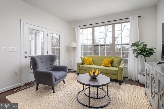 Building Photo - 7933 Turtle Crk Cir