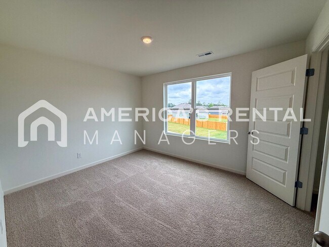 Building Photo - New Construction Home for Rent in Kimberly...
