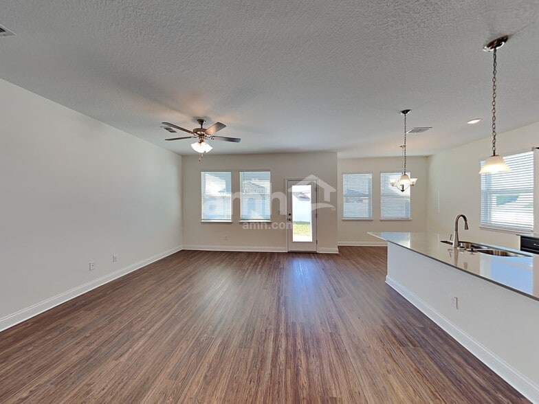 Building Photo - 1085 Summer Stone Lp