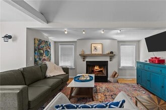 Building Photo - 1024 Anthony Rd